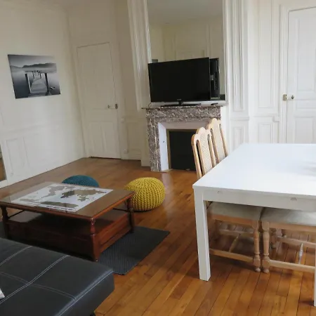 L'appartement Du Pont Vert - 3 Chb - 6 Pers - Proche Centre 公寓 *